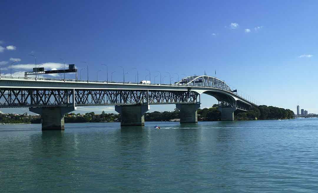 奧克蘭海港大橋.jpg