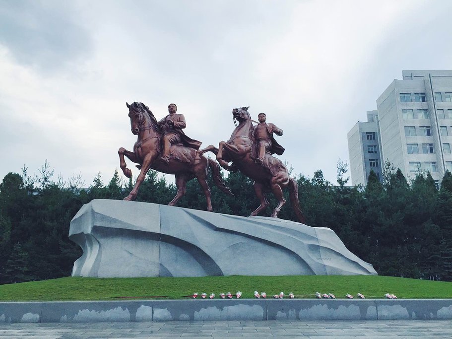 平壤千里馬.jpg